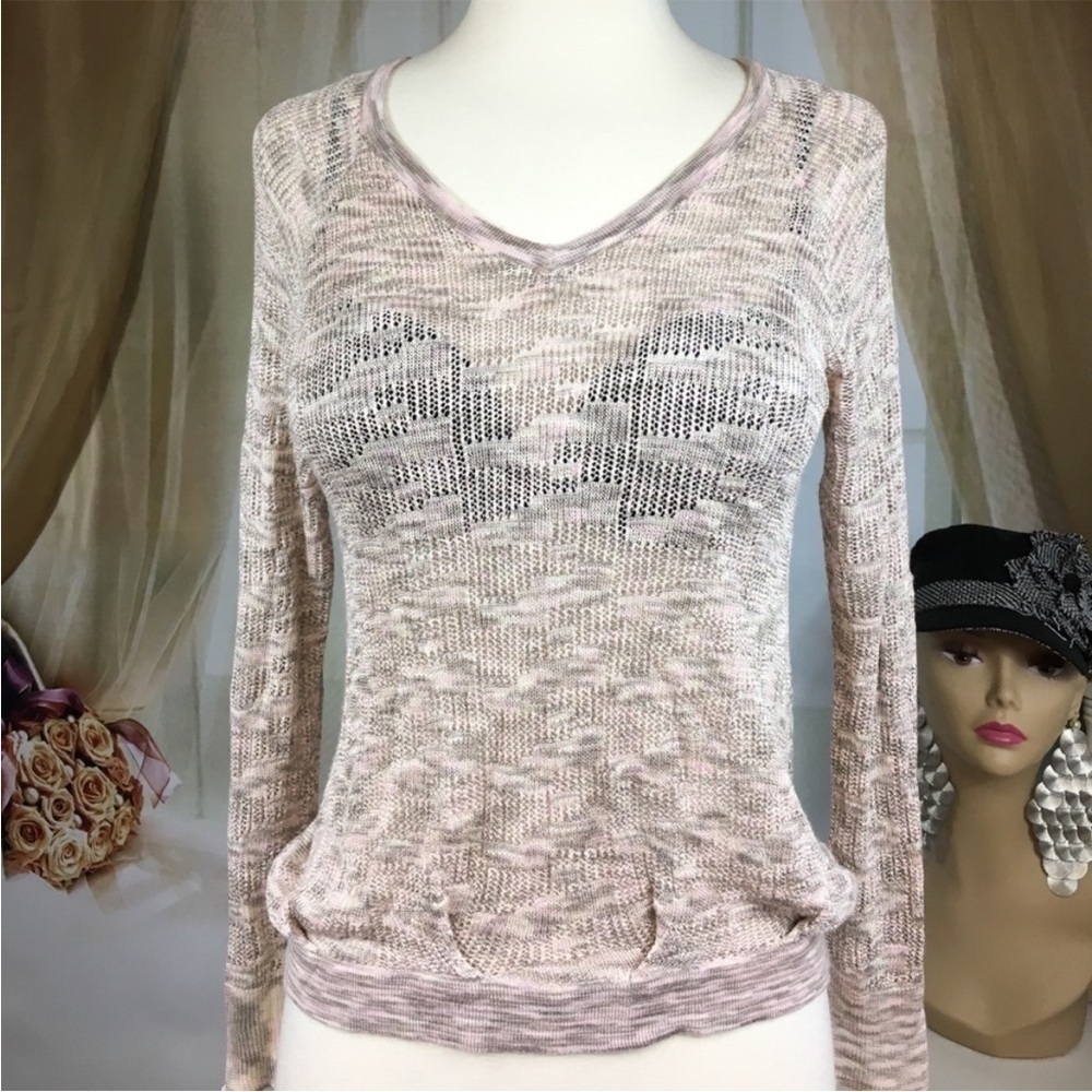 LOVE21 Sheer Long Sleeved Knit Top S